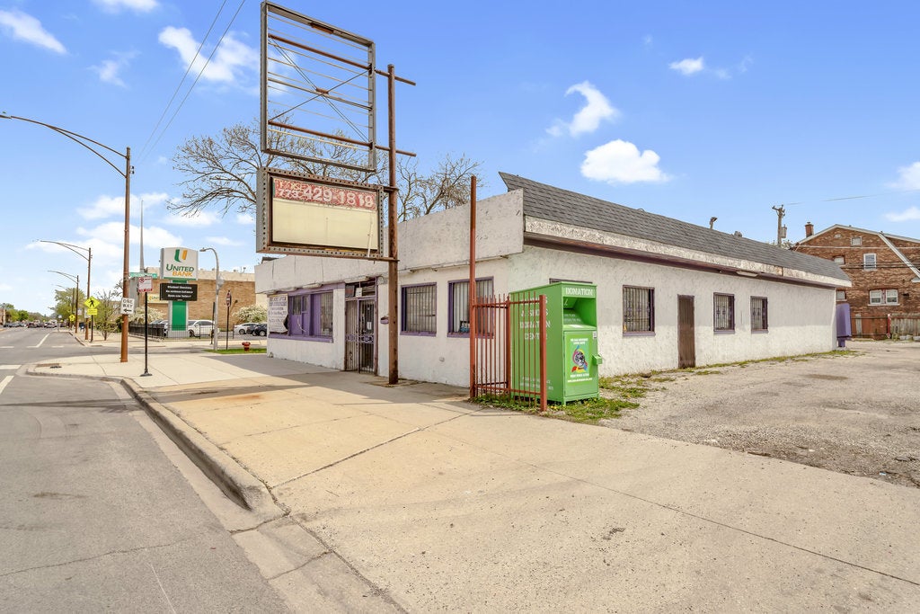 1733 W 87th Street
