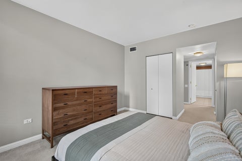 Tiny photo for 25 E Superior Street #1006, Chicago, IL 60611 (MLS # 12749807)