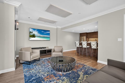 Tiny photo for 25 E Superior Street #1006, Chicago, IL 60611 (MLS # 12749807)
