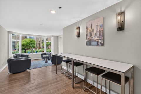 Tiny photo for 25 E Superior Street #1006, Chicago, IL 60611 (MLS # 12749807)