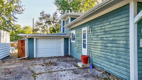 Tiny photo for 401 Scott Street, Marseilles, IL 61341 (MLS # 12478846)