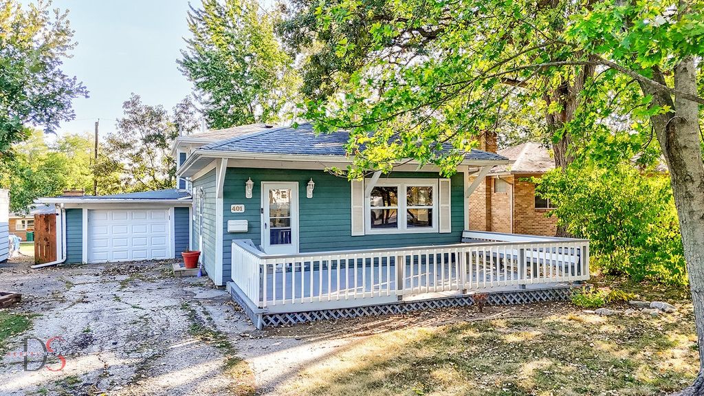 Photo for 401 Scott Street, Marseilles, IL 61341 (MLS # 12478846)