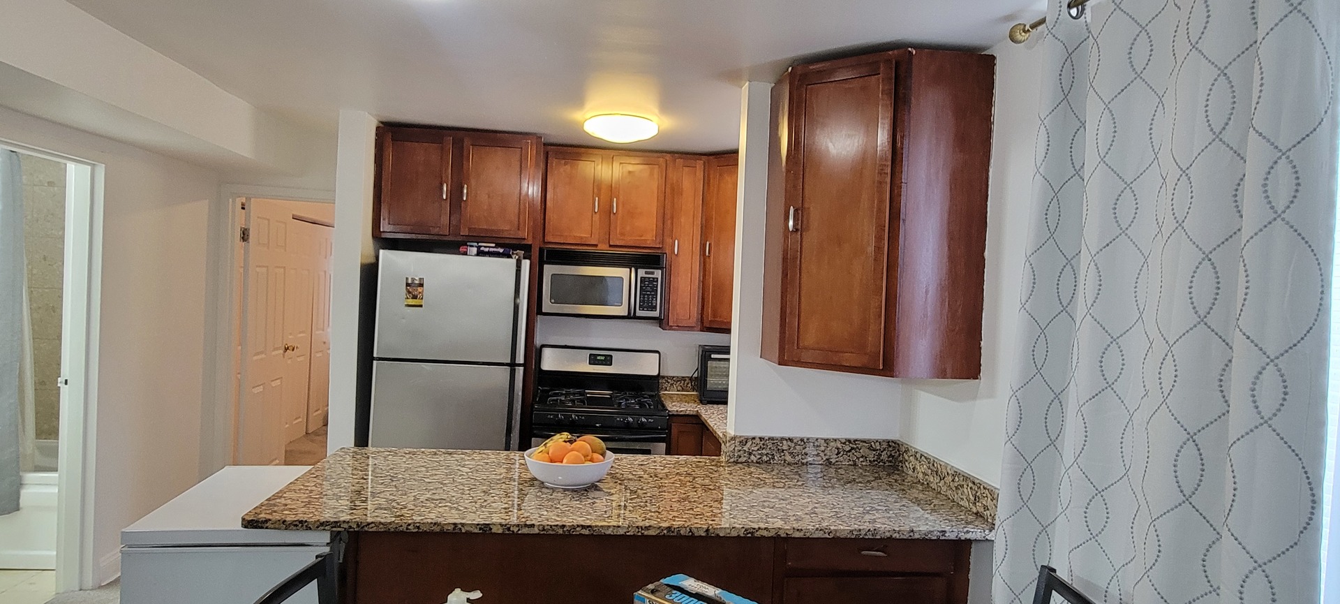 2501 W TOUHY Avenue 107