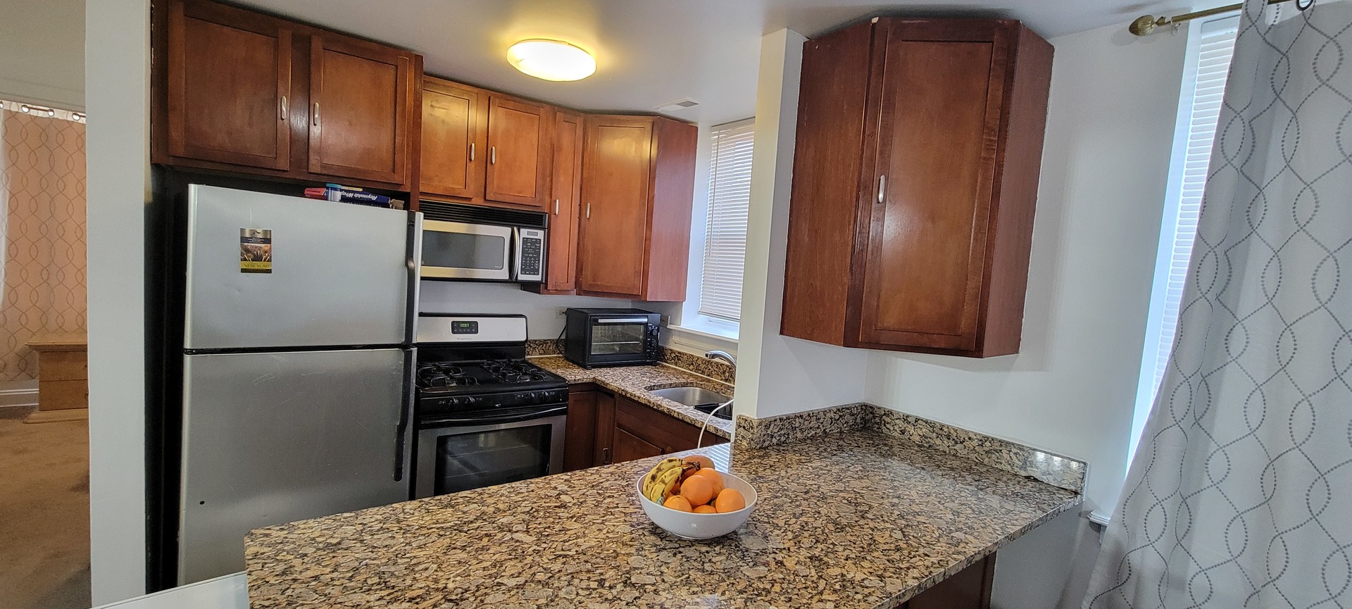 2501 W TOUHY Avenue 107