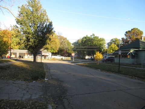 Tiny photo for 1204 W Hill Street, Urbana, IL 61801 (MLS # 12507917)