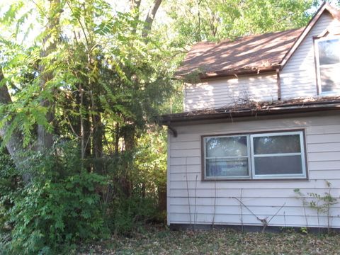 Tiny photo for 1204 W Hill Street, Urbana, IL 61801 (MLS # 12507917)