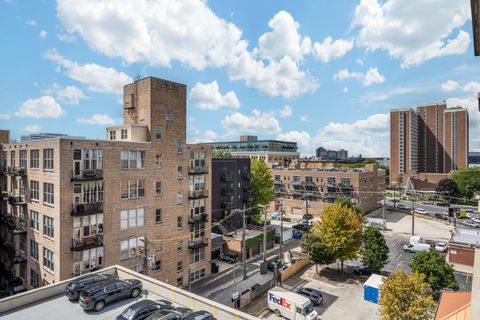 Tiny photo for 6 S Laflin Street #722, Chicago, IL 60607 (MLS # 12499424)