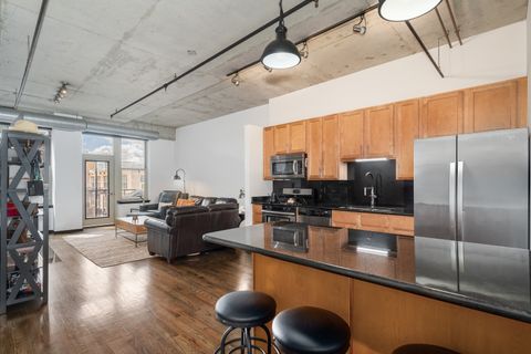 Tiny photo for 6 S Laflin Street #722, Chicago, IL 60607 (MLS # 12499424)