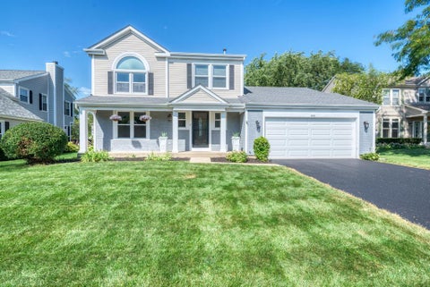 Photo of 1446 WOODSCREEK Circle, Crystal Lake, IL 60014 (MLS # 12650615)
