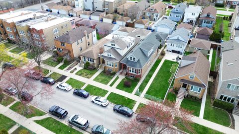Tiny photo for 4823 W Argyle Street, Chicago, IL 60630 (MLS # 12616928)