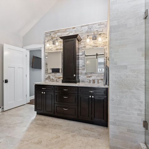 Tiny photo for 4823 W Argyle Street, Chicago, IL 60630 (MLS # 12616928)