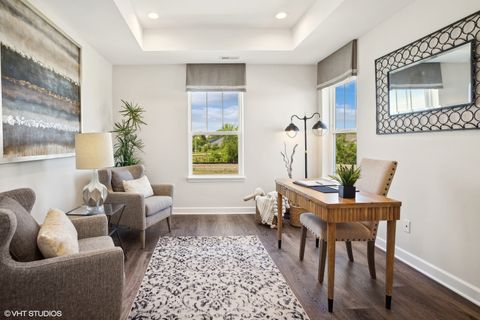 Tiny photo for 272 Masters Drive, Addison, IL 60101 (MLS # 12622298)