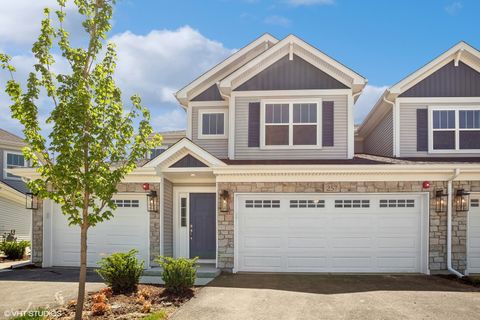 Photo of 272 Masters Drive, Addison, IL 60101 (MLS # 12622298)