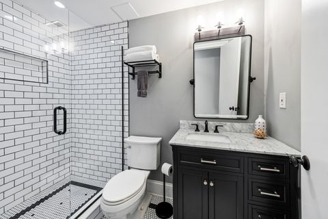 Tiny photo for 2712 W Sunnyside Avenue, Chicago, IL 60625 (MLS # 12584477)