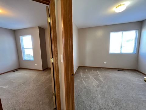 Tiny photo for 142 Mountain Laurel Court, Romeoville, IL 60446 (MLS # 12553352)