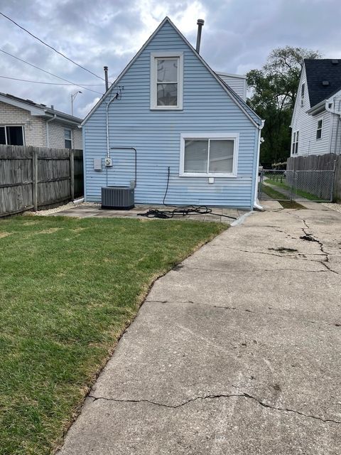 A home in Oak Lawn