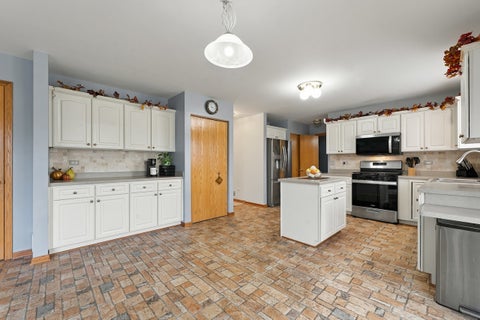 Tiny photo for 354 Settler Road, DeKalb, IL 60115 (MLS # 12765044)