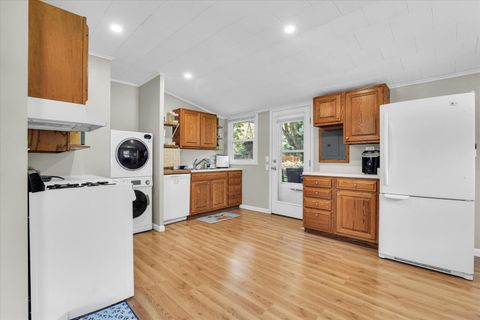 Tiny photo for 901 E Fairview Drive, Tuscola, IL 61953 (MLS # 12709824)