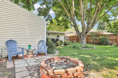 Tiny photo for 901 E Fairview Drive, Tuscola, IL 61953 (MLS # 12709824)