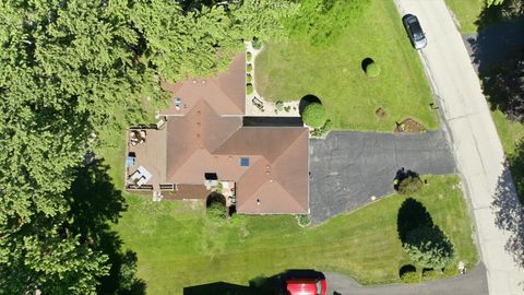 Tiny photo for 22 Plum Court, Sleepy Hollow, IL 60118 (MLS # 12684580)