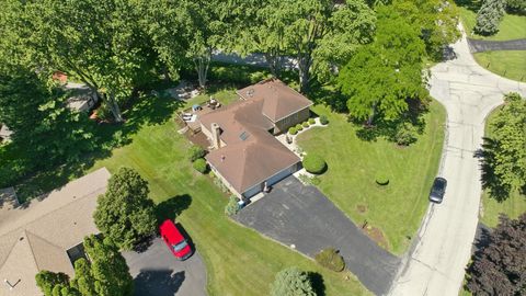 Tiny photo for 22 Plum Court, Sleepy Hollow, IL 60118 (MLS # 12684580)