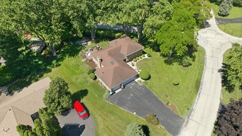 Tiny photo for 22 Plum Court, Sleepy Hollow, IL 60118 (MLS # 12684580)