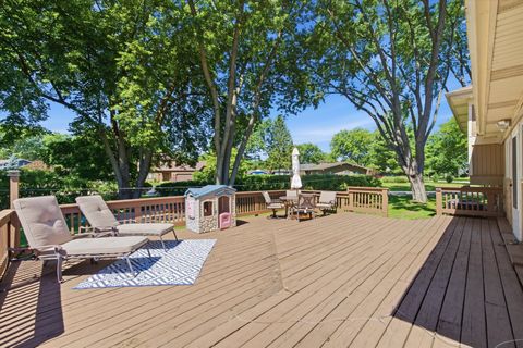 Tiny photo for 22 Plum Court, Sleepy Hollow, IL 60118 (MLS # 12684580)