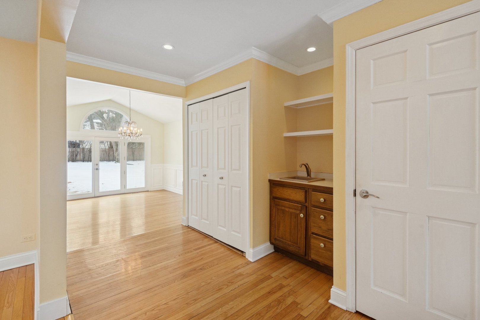 5523 S Garfield Street