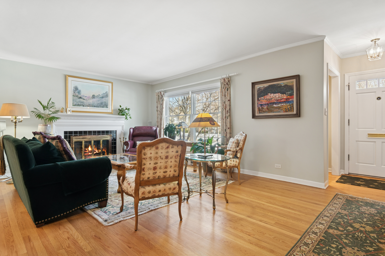 2732 Lincolnwood Drive