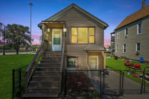 Tiny photo for 142 W Swann Street, Chicago, IL 60609 (MLS # 12601688)
