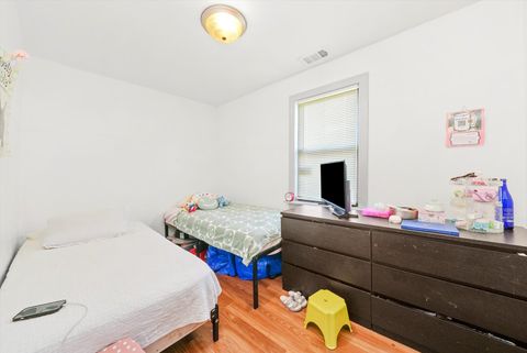 Tiny photo for 142 W Swann Street, Chicago, IL 60609 (MLS # 12601688)
