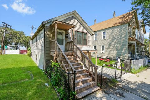 Tiny photo for 142 W Swann Street, Chicago, IL 60609 (MLS # 12601688)