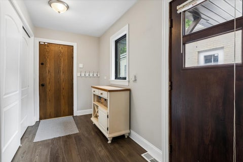 Tiny photo for 6940 N Mendota Avenue, Chicago, IL 60646 (MLS # 12702748)