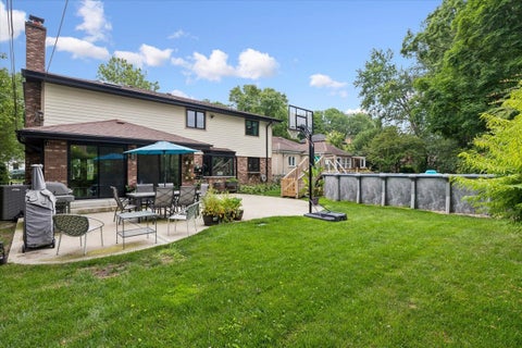 Tiny photo for 6940 N Mendota Avenue, Chicago, IL 60646 (MLS # 12702748)