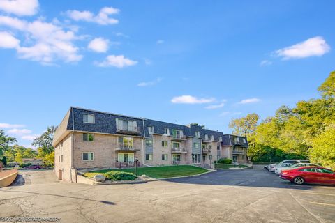 Tiny photo for 18855 Burnham Avenue #234, Lansing, IL 60438 (MLS # 12486351)