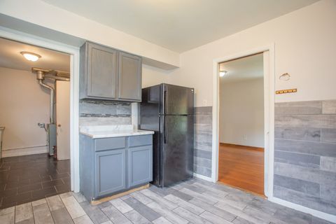 Tiny photo for 15533 Vincennes Road, Phoenix, IL 60426 (MLS # 12415925)