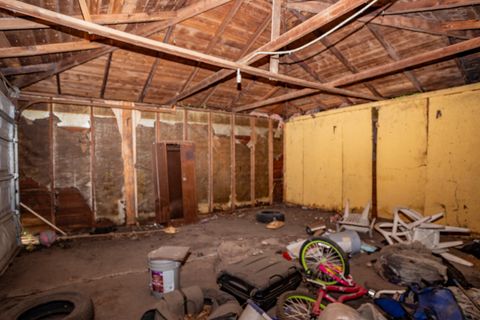 Tiny photo for 15533 Vincennes Road, Phoenix, IL 60426 (MLS # 12415925)