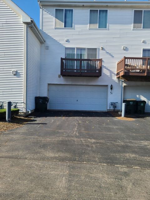 Townhouse in Volo IL 544 Richard Brown Boulevard 31.jpg