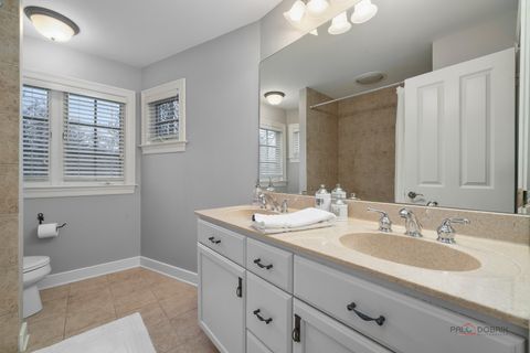 Tiny photo for 249 E Sheridan Place, Lake Bluff, IL 60044 (MLS # 12610644)