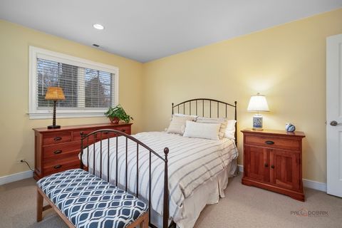 Tiny photo for 249 E Sheridan Place, Lake Bluff, IL 60044 (MLS # 12610644)