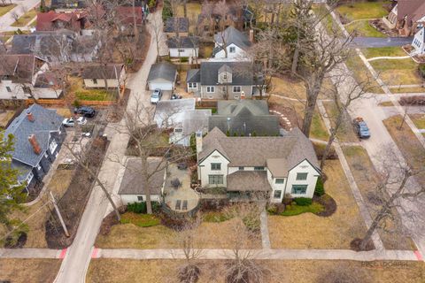 Tiny photo for 249 E Sheridan Place, Lake Bluff, IL 60044 (MLS # 12610644)