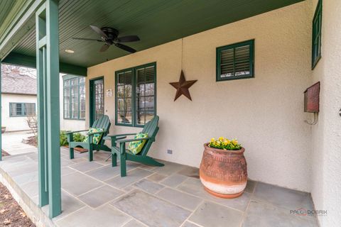 Tiny photo for 249 E Sheridan Place, Lake Bluff, IL 60044 (MLS # 12610644)