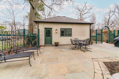 Tiny photo for 249 E Sheridan Place, Lake Bluff, IL 60044 (MLS # 12610644)