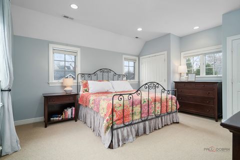 Tiny photo for 249 E Sheridan Place, Lake Bluff, IL 60044 (MLS # 12610644)