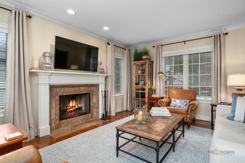 Tiny photo for 249 E Sheridan Place, Lake Bluff, IL 60044 (MLS # 12610644)