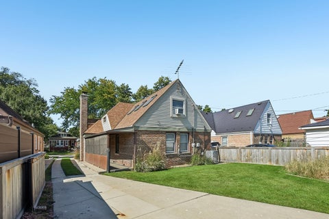Tiny photo for 1923 N 74th Avenue, Elmwood Park, IL 60707 (MLS # 12773134)