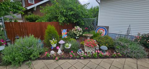 Tiny photo for 274 W Sheffield Street, St. Anne, IL 60964 (MLS # 12504039)