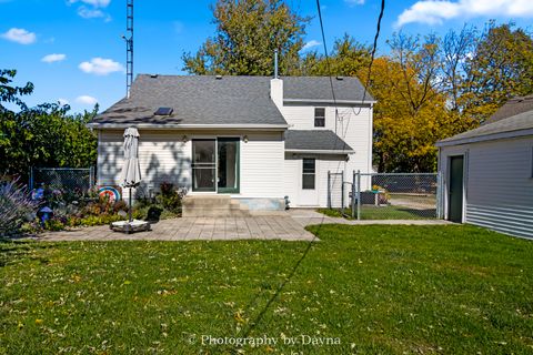 Tiny photo for 274 W Sheffield Street, St. Anne, IL 60964 (MLS # 12504039)
