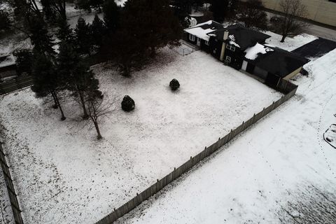 Tiny photo for 20W309 S Frontage Road, Lemont, IL 60439 (MLS # 12591188)