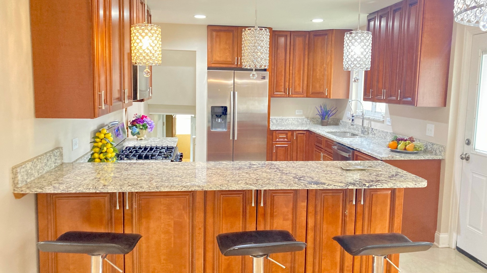 20W309 S Frontage Road